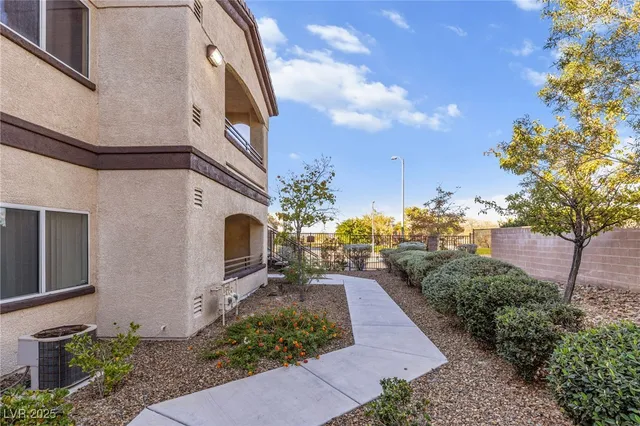 $275,000 | 2291 West Horizon Ridge Parkway, Unit 13175, Henderson, NV 89052