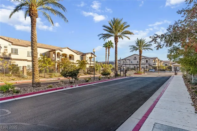 $275,000 | 2291 West Horizon Ridge Parkway, Unit 13175, Henderson, NV 89052