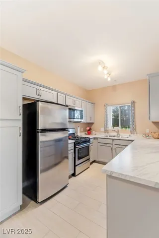 $275,000 | 2291 West Horizon Ridge Parkway, Unit 13175, Henderson, NV 89052