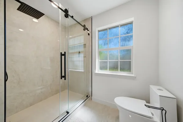 $3,595 | 5610 Court Of Lions Street, Houston, TX 77069