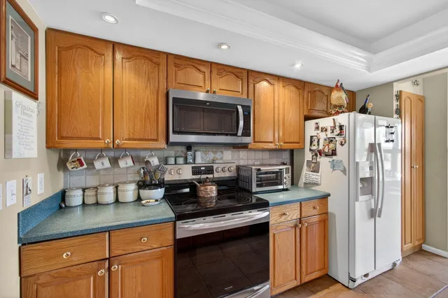 $695,000 | 2102 Fairway Drive South, Jupiter, FL 33477