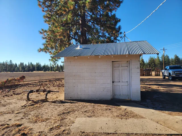 $375,000 | 27093 Lee Road, McArthur, CA 96056