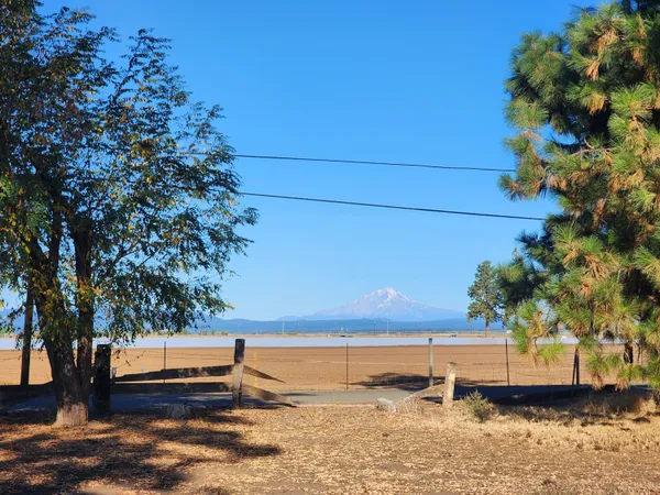 $325,000 | 27093 Lee Road, McArthur, CA 96056