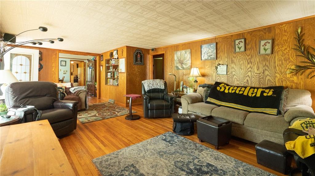 1049 Branchton Road Boyers, PA 16020 - Photo 3 of 22 a living room with furniture and a rug