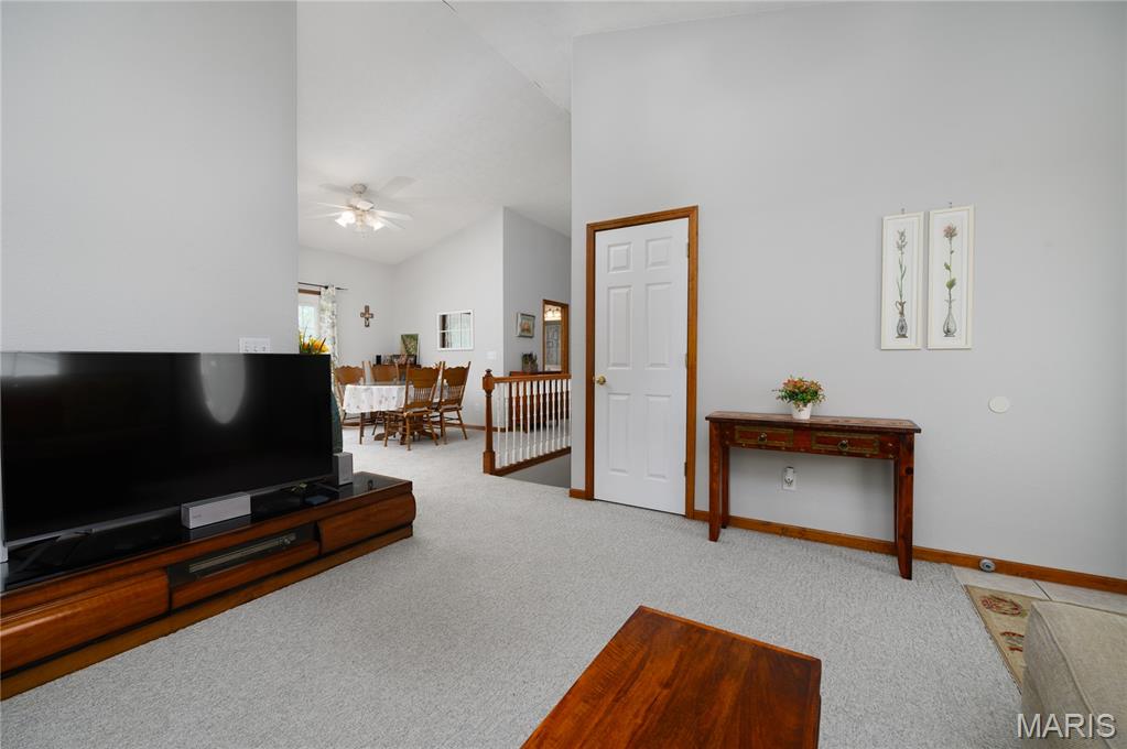 160 Sawmill Road St. Robert, MO 65584 - Photo 8 of 38