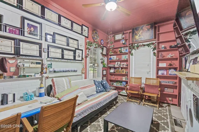 $595,000 | 1748 Georgia Street, Alford, FL 32420