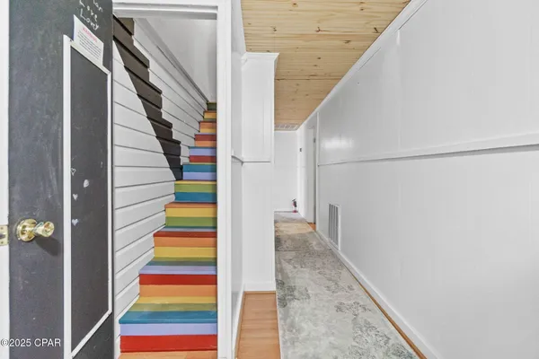 $595,000 | 1748 Georgia Street, Alford, FL 32420