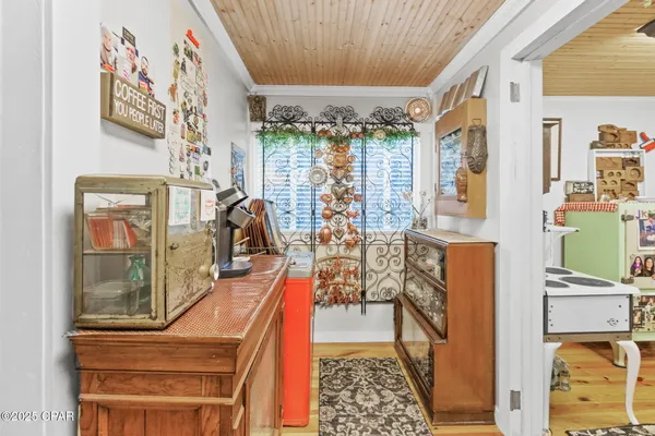 $595,000 | 1748 Georgia Street, Alford, FL 32420