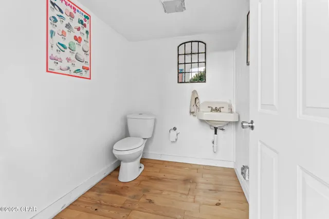 $595,000 | 1748 Georgia Street, Alford, FL 32420