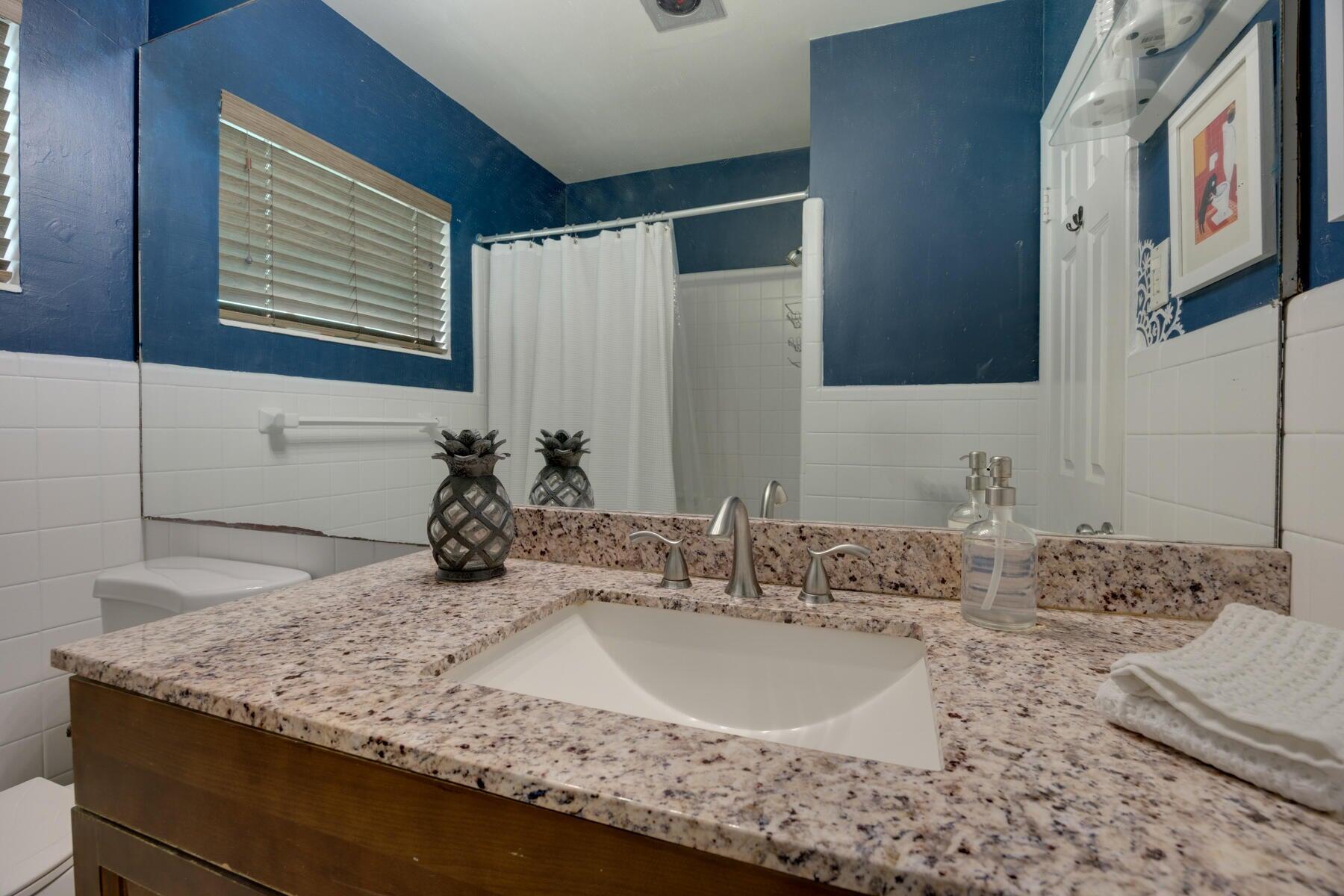 1510 18th Street Key West, FL 33040 - Photo 25 of 42 Hall bath