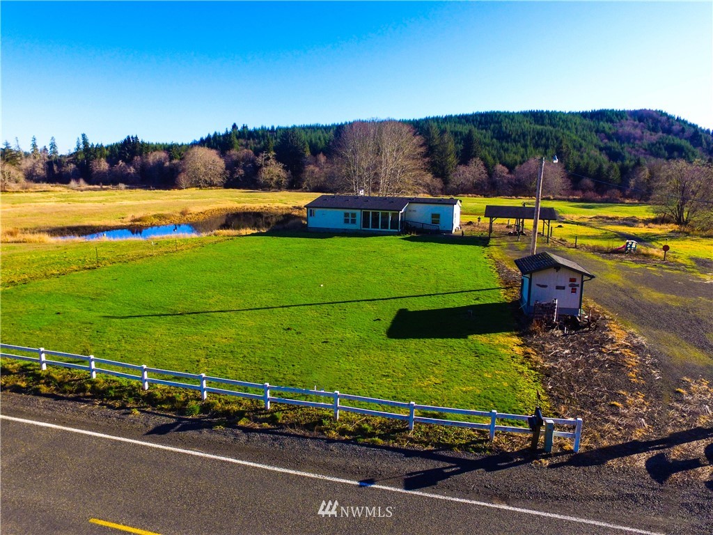 1834 North River Road Cosmopolis, WA 98537 - Photo 1 of 25 Gallery Image 1