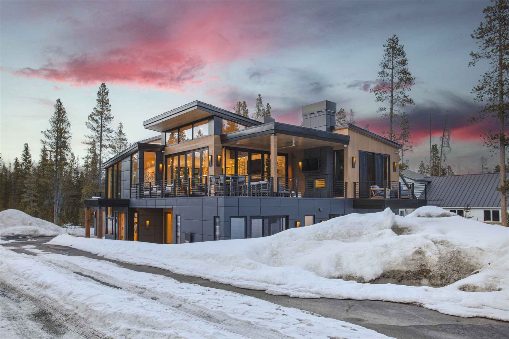 3764 Ski Hill Road Breckenridge, CO 80424 - Photo 8 of 30 a front view of a house with a yard