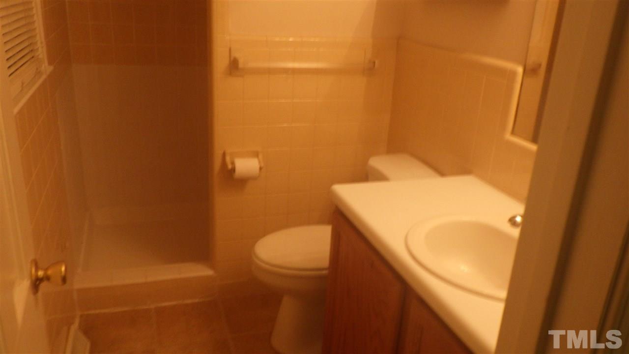 1307 Hampton Valley Road Cary, NC 27511 - Photo 11 of 14 Gallery Image 11