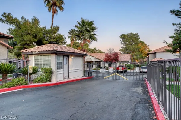 $170,000 | 2606 South Durango Drive, Unit 241, Las Vegas, NV 89117