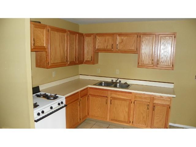 115 Regents Road Columbus, OH 43230 - Photo 3 of 17