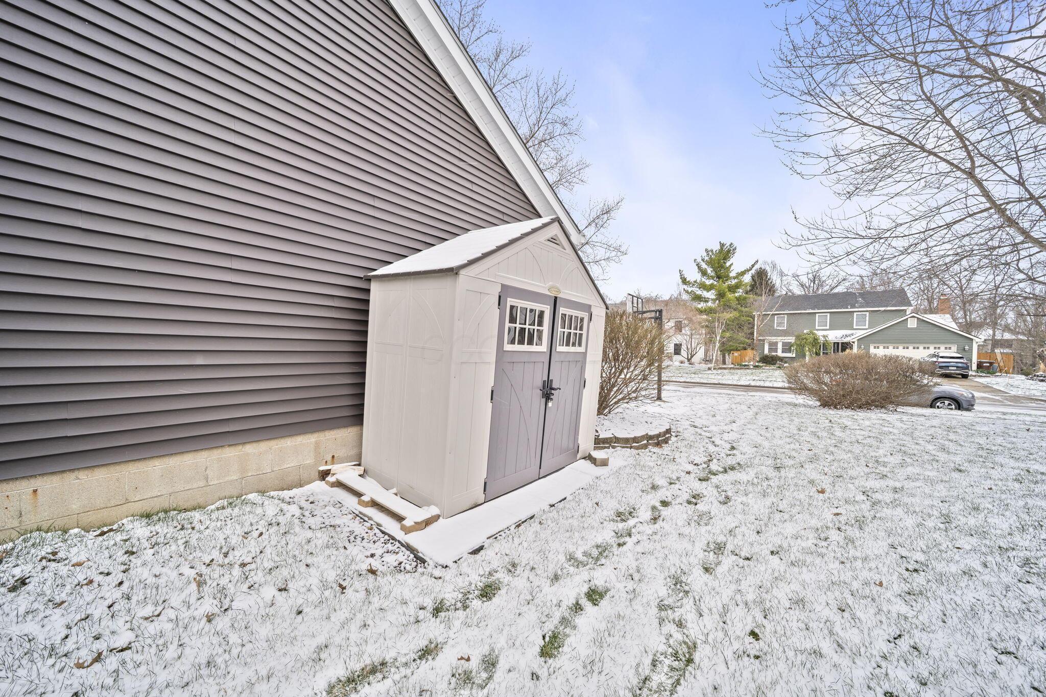 107 Ravine Road Powell, OH 43065 - Photo 40 of 52 storage shed conveys