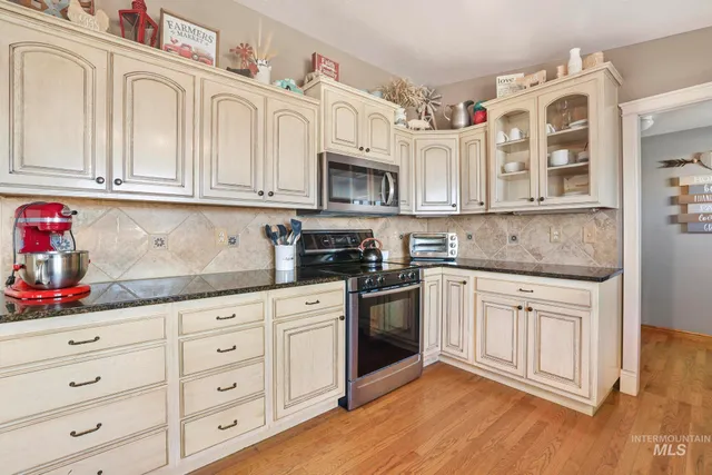 $575,000 | 2342 Garey Lane, Filer, ID 83328