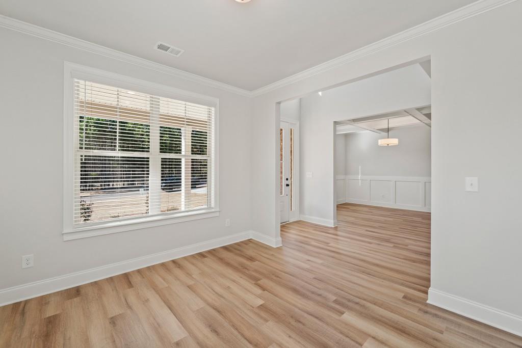 3261 Lions Ruby Lane Atlanta, GA 30349 - Photo 7 of 27