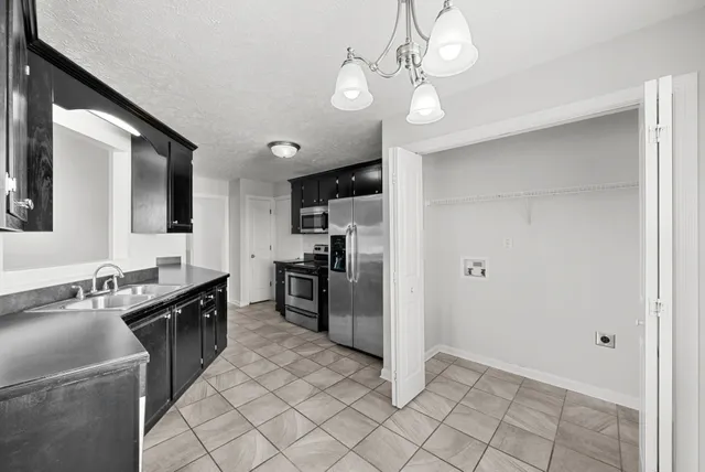 $1,675 | 1091 Freedom Drive, Clarksville, TN 37042