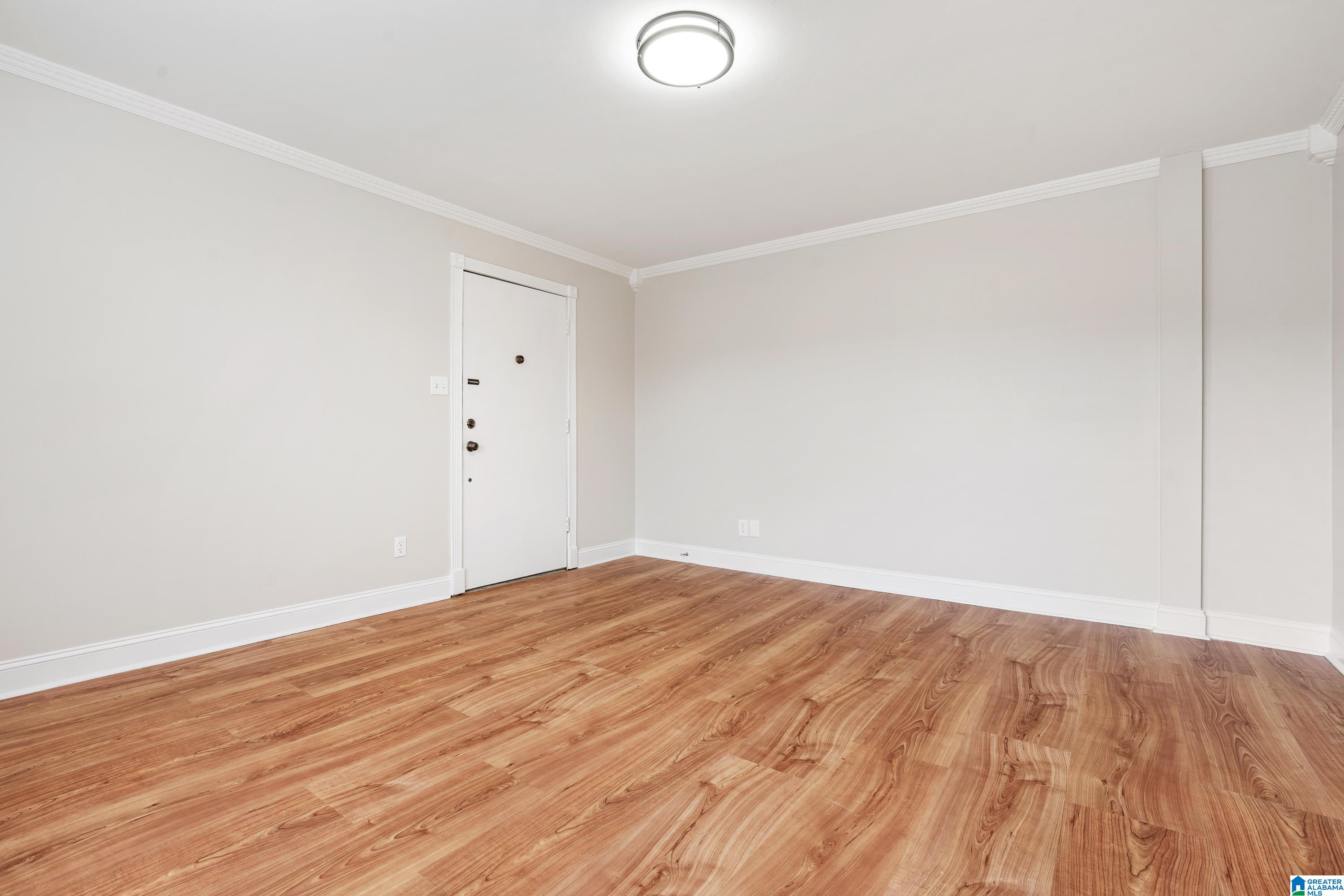 3350 Altamont Road South, Unit C11 Birmingham, AL 35205 - Photo 2 of 21