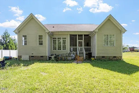 $425,000 | 1428 Hopson Downs Court, Holly Springs, NC 27540
