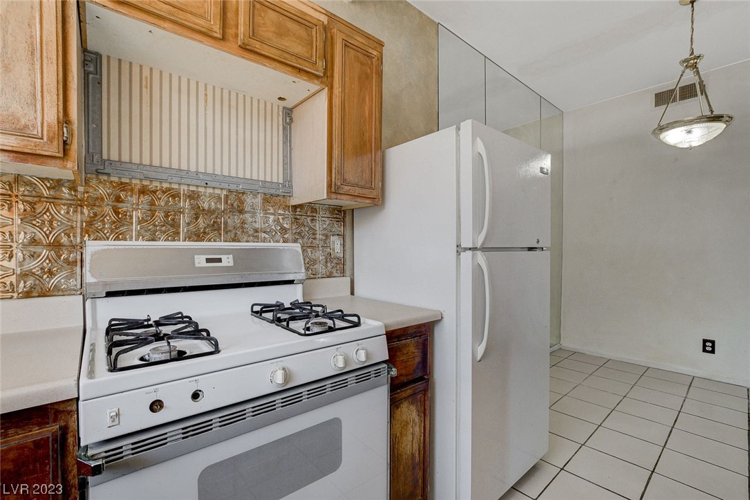 2201 Ramsgate Drive, Unit 714 Henderson, NV 89074 - Photo 25 of 64