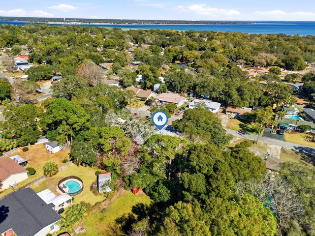 $429,900 | 326 Kepner Drive Northeast, Fort Walton Beach, FL 32548