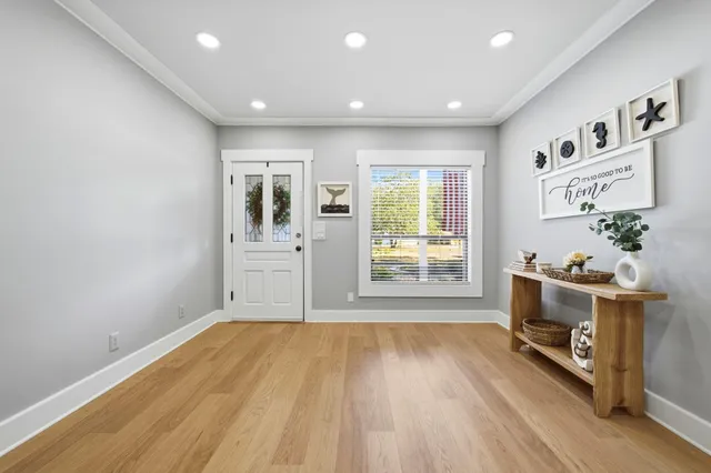 a view of livingroom with hardwood floor