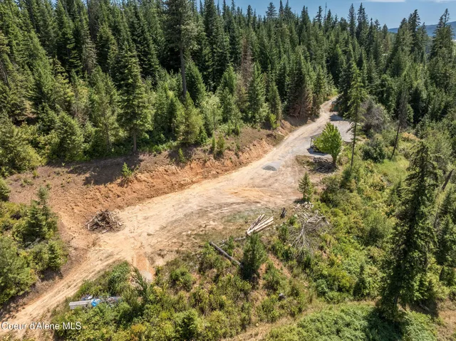 $249,000 | 950 Bear Ridge Lane, Kingston, ID 83839