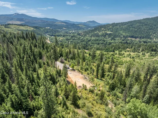 $249,000 | 950 Bear Ridge Lane, Kingston, ID 83839
