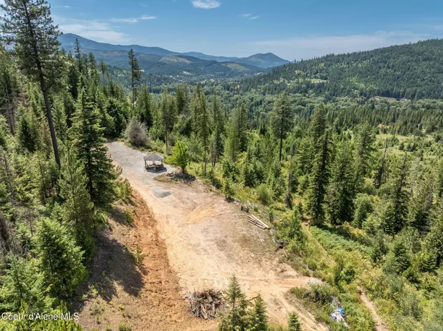 $249,000 | 950 Bear Ridge Lane, Kingston, ID 83839