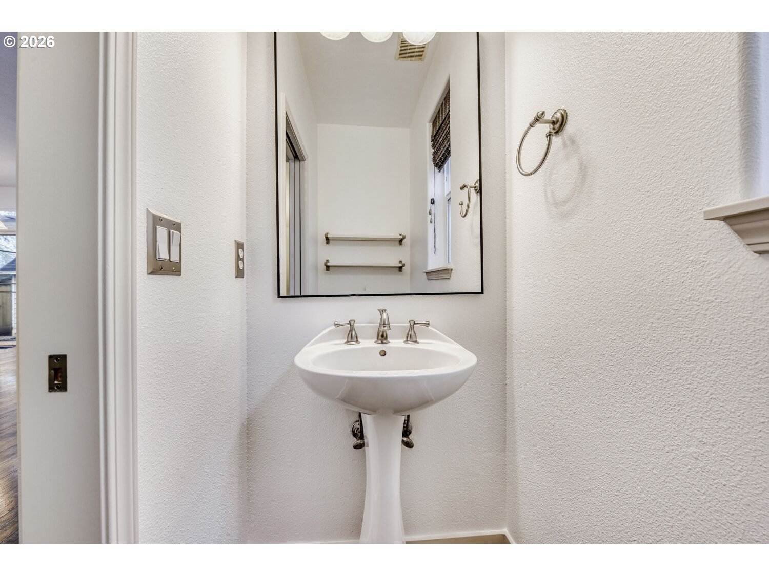 43 South 20th Avenue Cornelius, OR 97113 - Photo 12 of 27