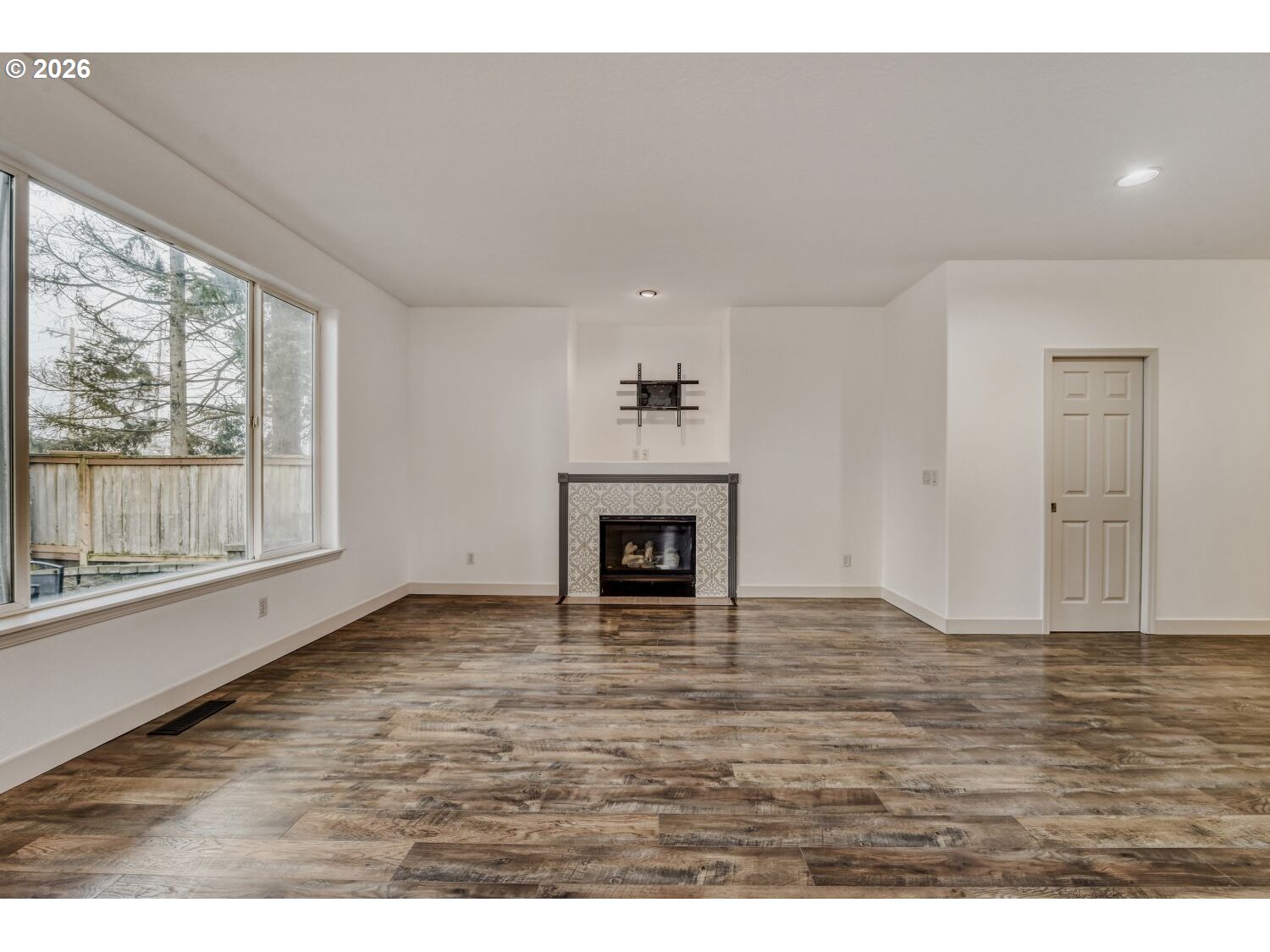 43 South 20th Avenue Cornelius, OR 97113 - Photo 4 of 27