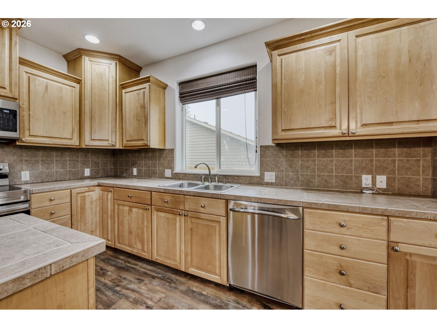 43 South 20th Avenue Cornelius, OR 97113 - Photo 8 of 27