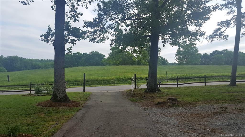 1654 Prince Road Columbus, NC 28722 - Photo 28 of 29 a view of a park