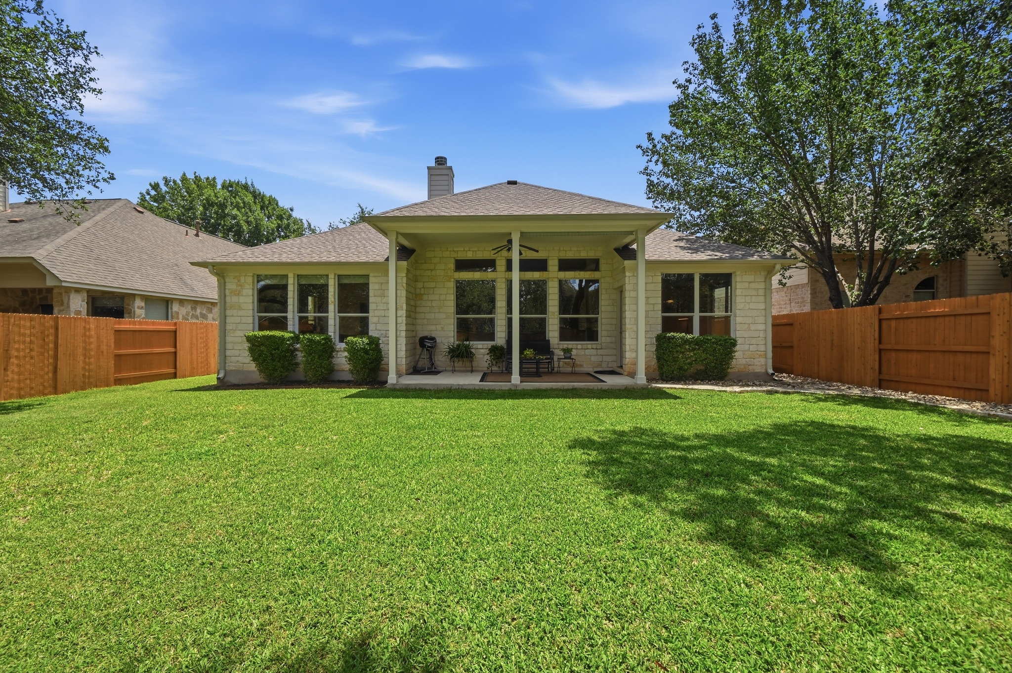 7301 Seneca Falls Loop Austin, TX 78739 - Photo 30 of 36 Plenty of space for pool, playscape or garden.