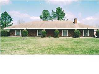 323 Irby Road Lafayette, LA 70507 - Photo 1 of 4 Primary Photo