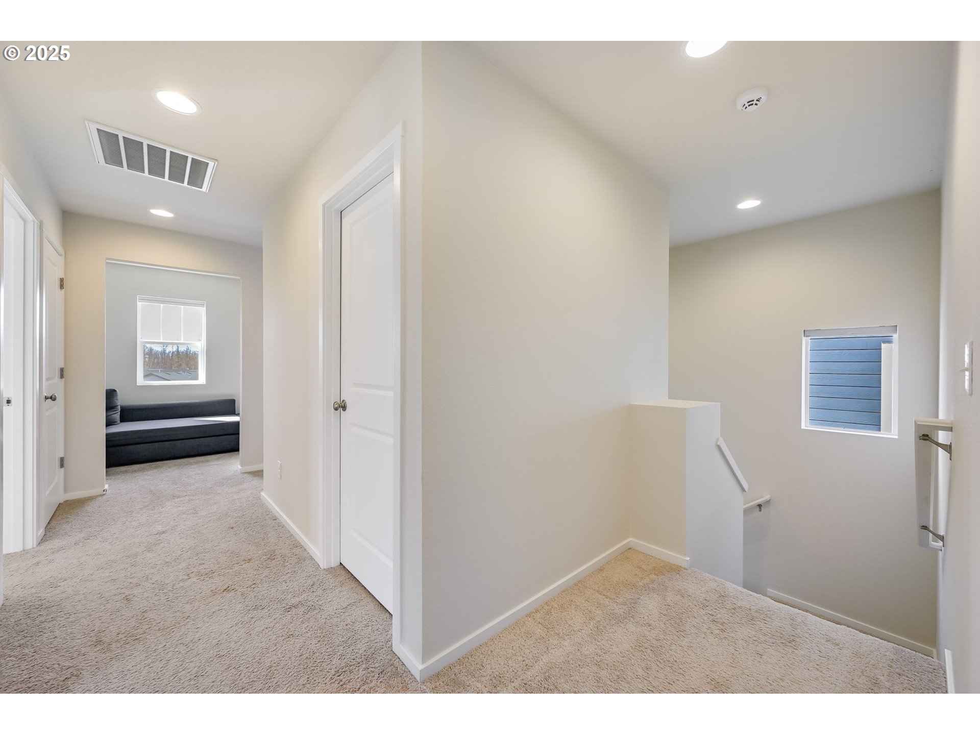 2126 South Meadowlark Dr. Ridgefield, WA 98642 - Photo 11 of 22 Gallery Image 11