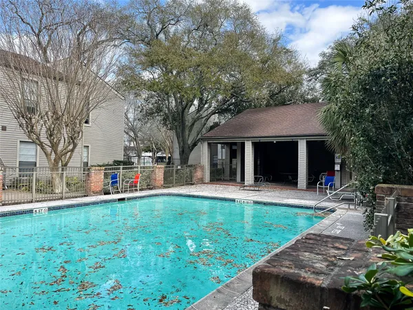 $90,000 | 9707 Richmond Avenue, Unit 28, Houston, TX 77063