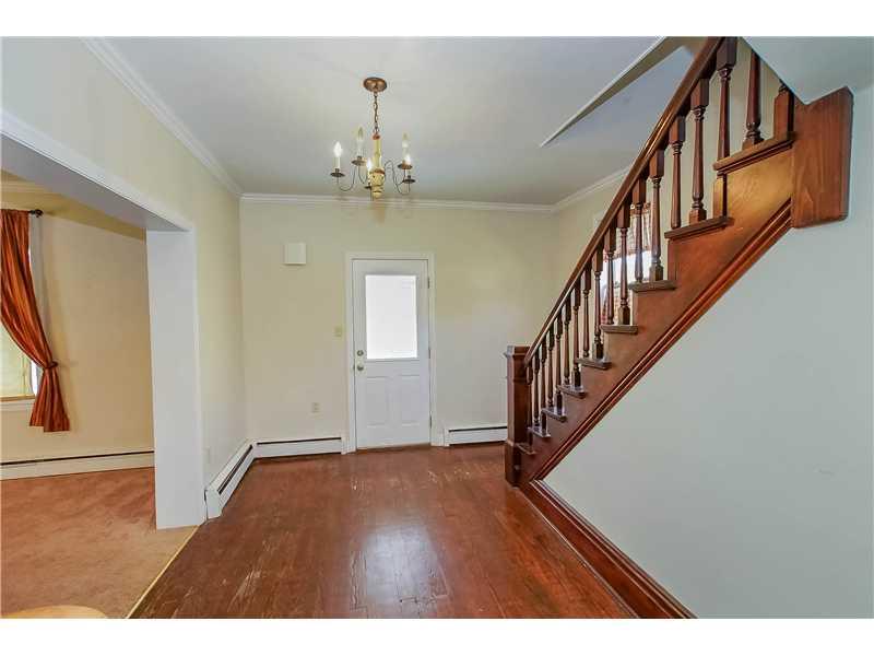 626 New Salem Road Uniontown, PA 15401 - Photo 4 of 19 Entry/Foyer.