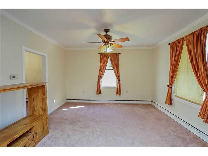 626 New Salem Road Uniontown, PA 15401 - Photo 5 of 19 Living Room.