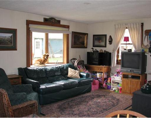 309 Howard Road Searsmont, ME 04973 - Photo 5 of 14 Living Room.