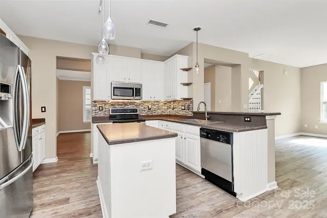 $599,900 | 6028 Zinnia Drive, Matthews, NC 28104