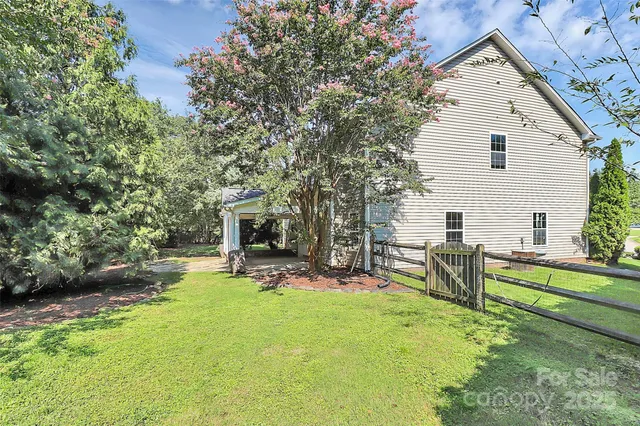 $599,900 | 6028 Zinnia Drive, Matthews, NC 28104