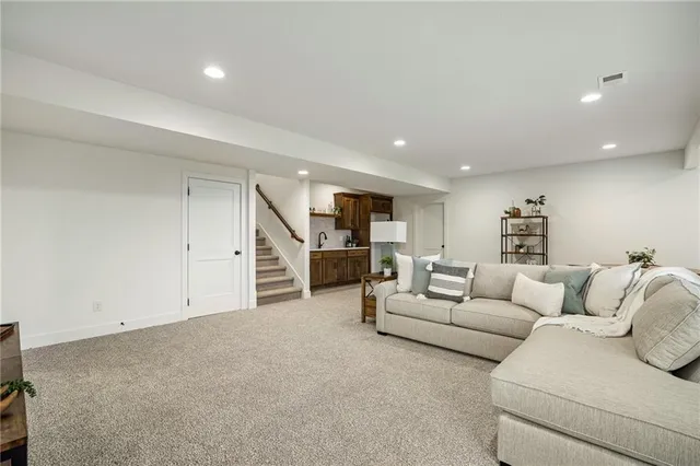 $700,000 | 14289 South Houston Street, Olathe, KS 66061