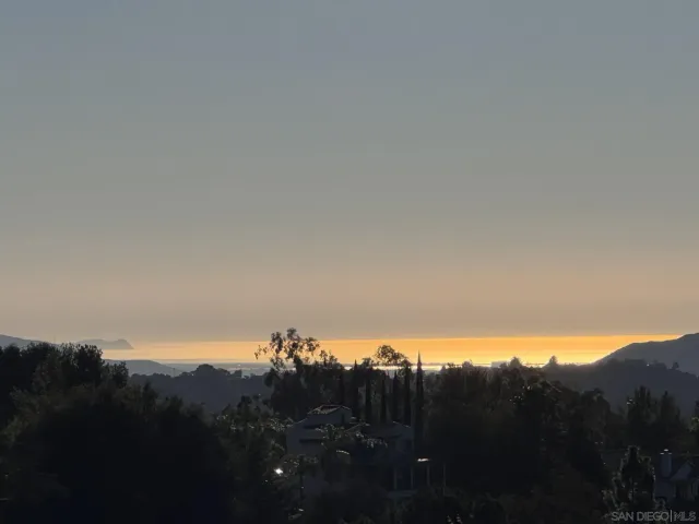 $995,000 | 602 Starbright Lane, Alpine, CA 91901