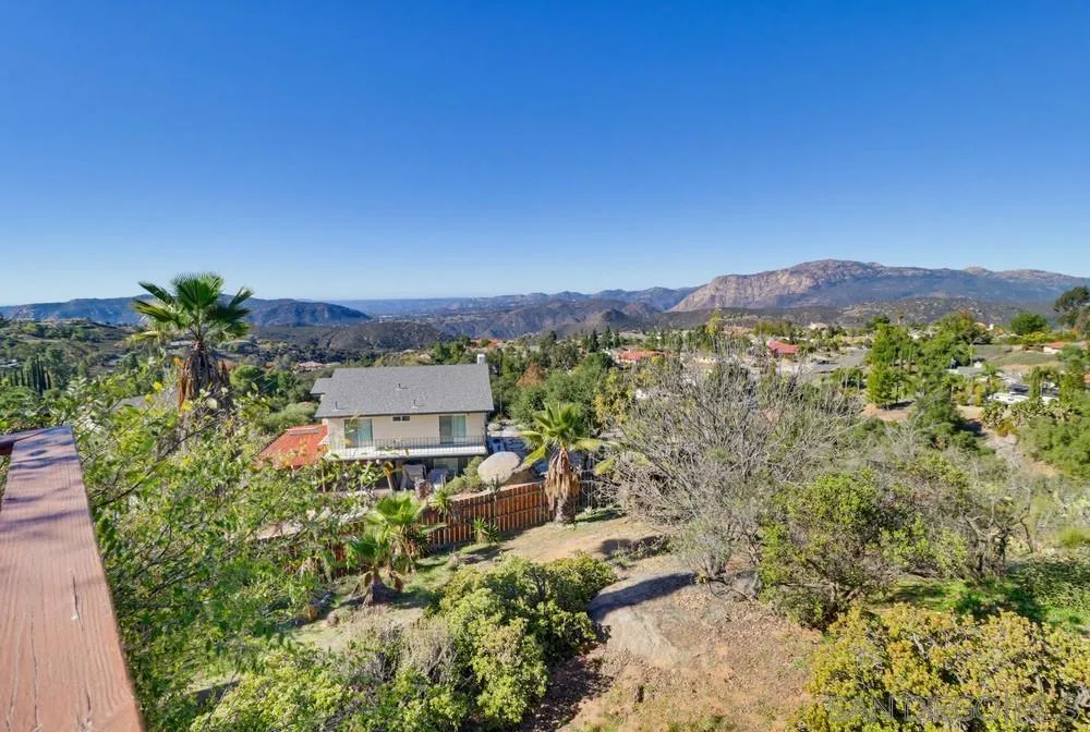 602 Starbright Lane Alpine, CA 91901 - Photo 3 of 73 VIEWS!