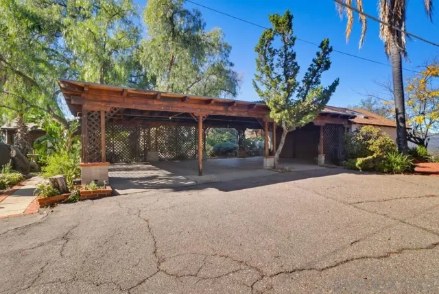 $995,000 | 602 Starbright Lane, Alpine, CA 91901