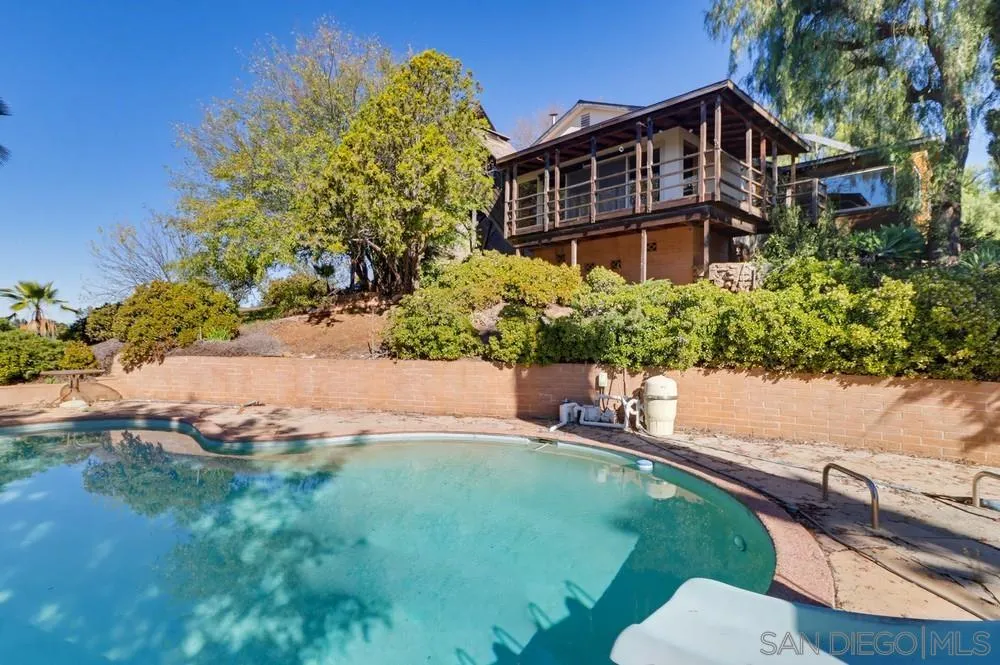 602 Starbright Lane Alpine, CA 91901 - Photo 6 of 73 a view of a house with a yard