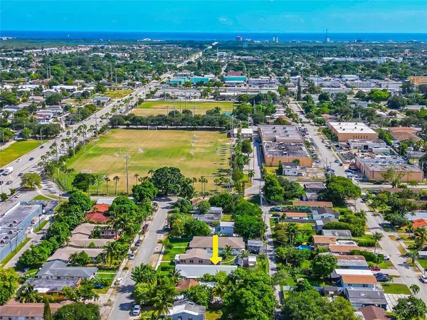 $989,000 | 2432 Sherman Street, Hollywood, FL 33020